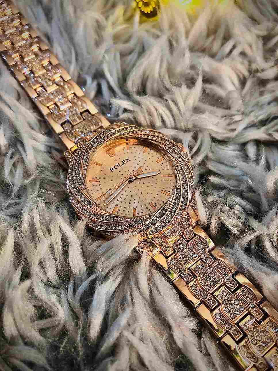 Rolex master copy Golden color