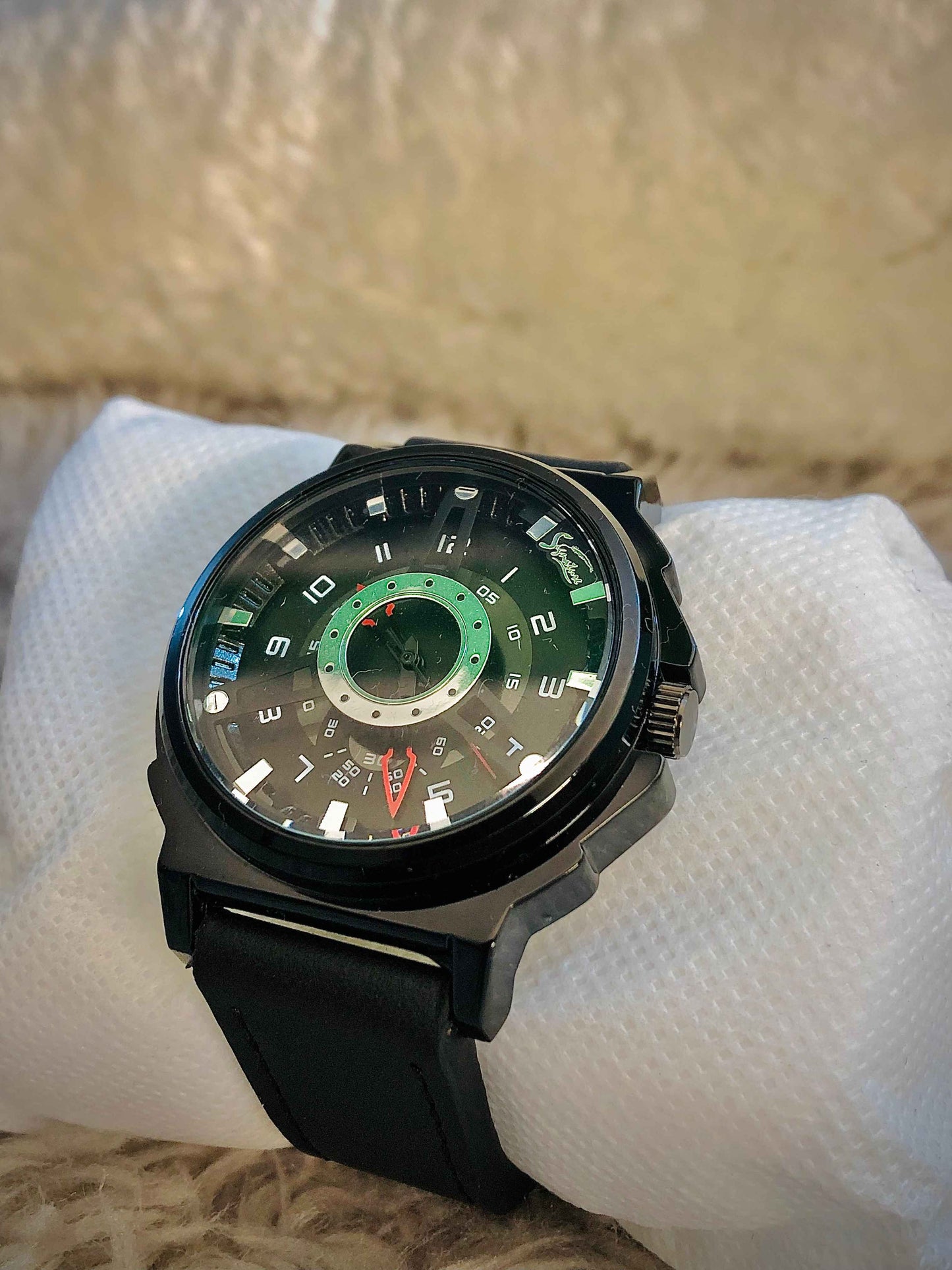 men stylish watch at cheap rate