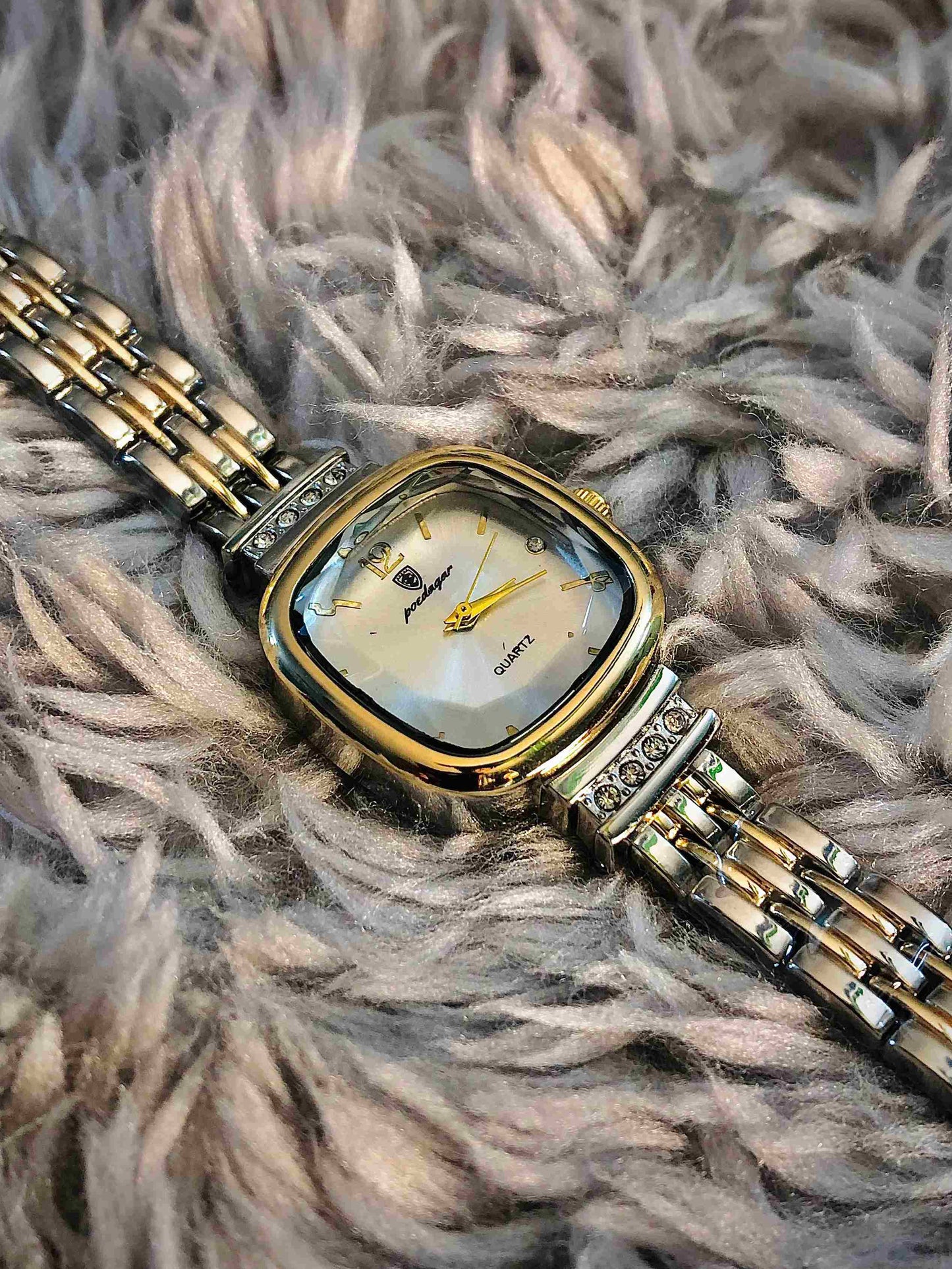 Poedagar ladies black watch